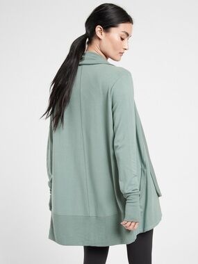 Athleta Pranayama Wrap Cardigan Minimalistic Grey Nirvana Cozy Soft Size Medium